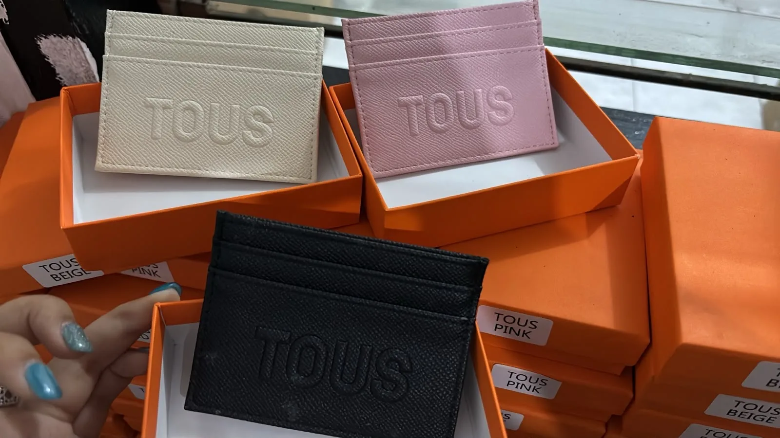 CARD HOLDER TOUS