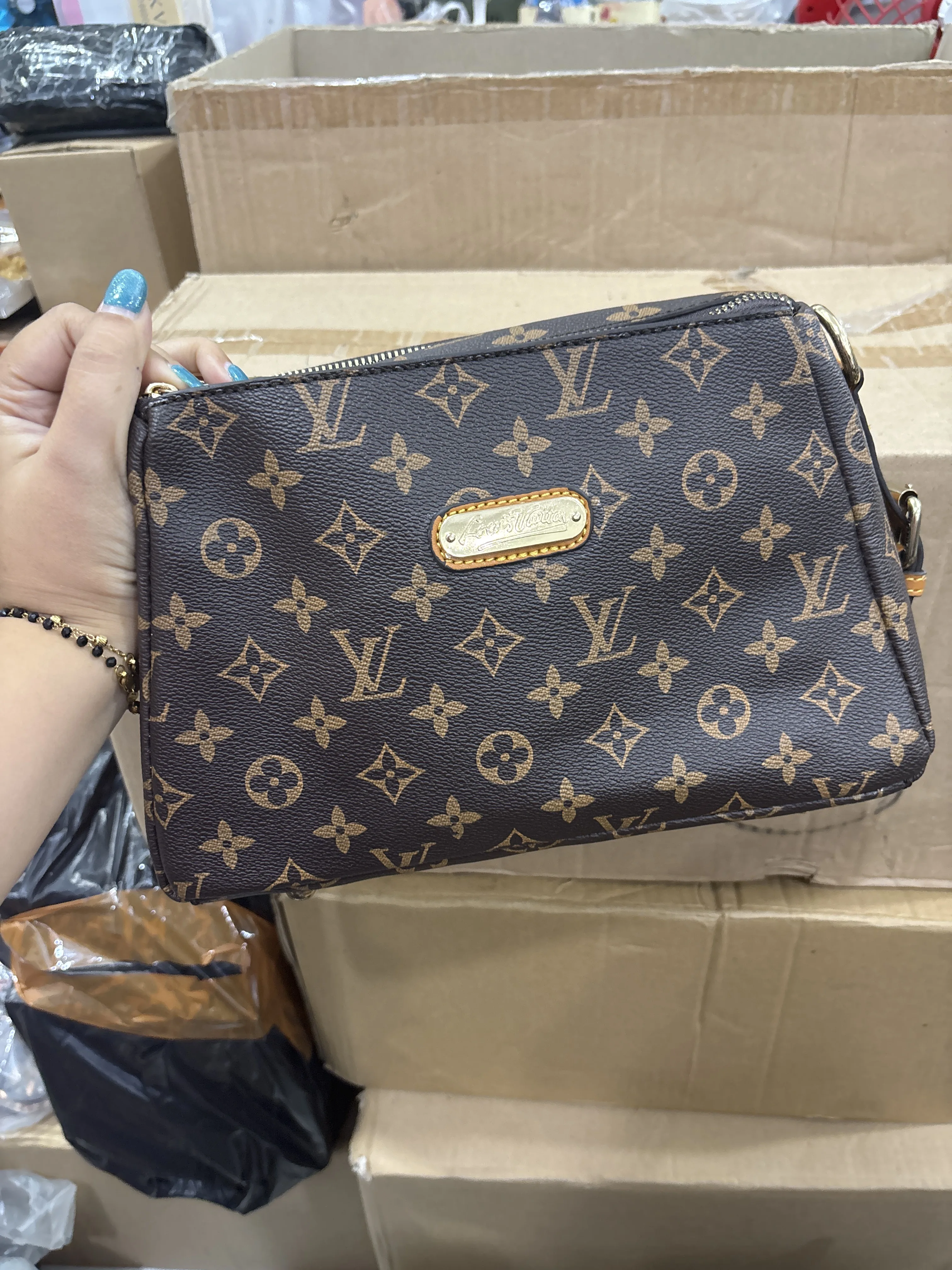 TAS LV ZIPPER DOUBEL