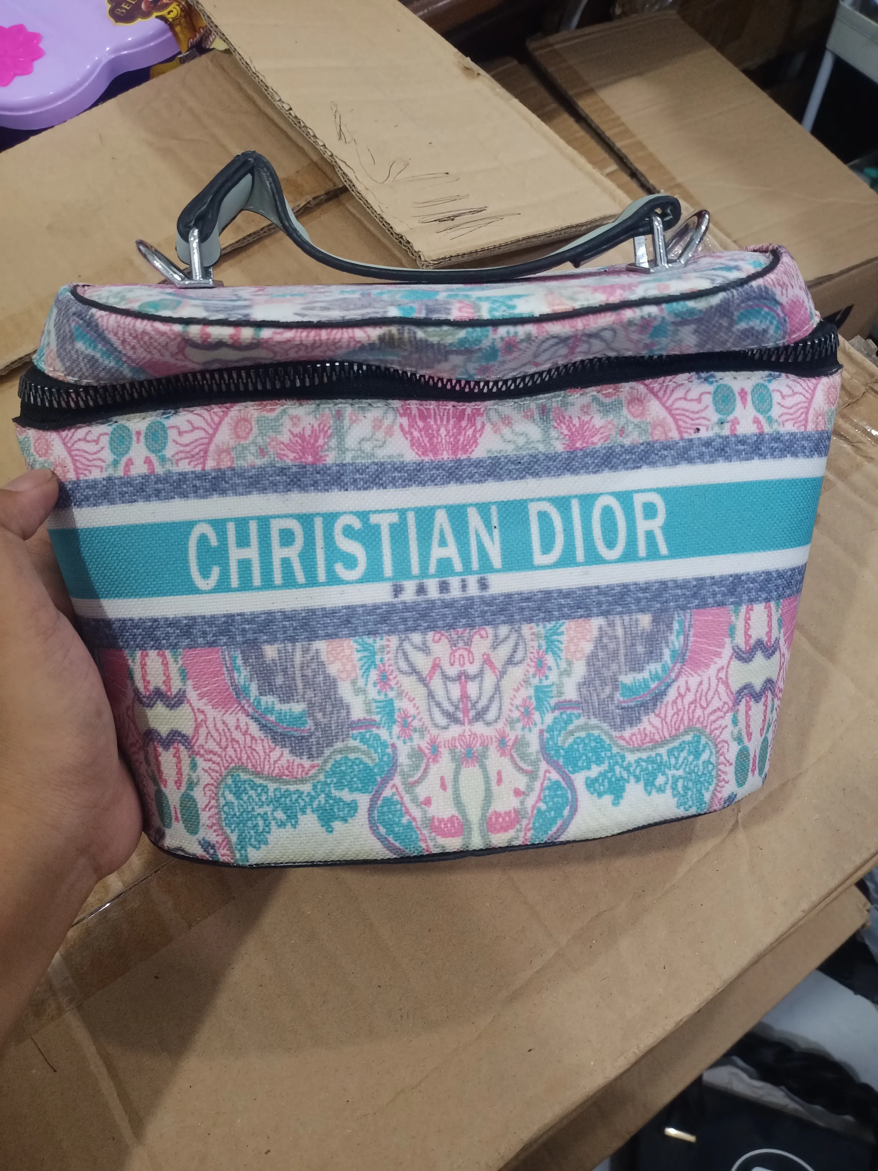 DR MINI MOTIF